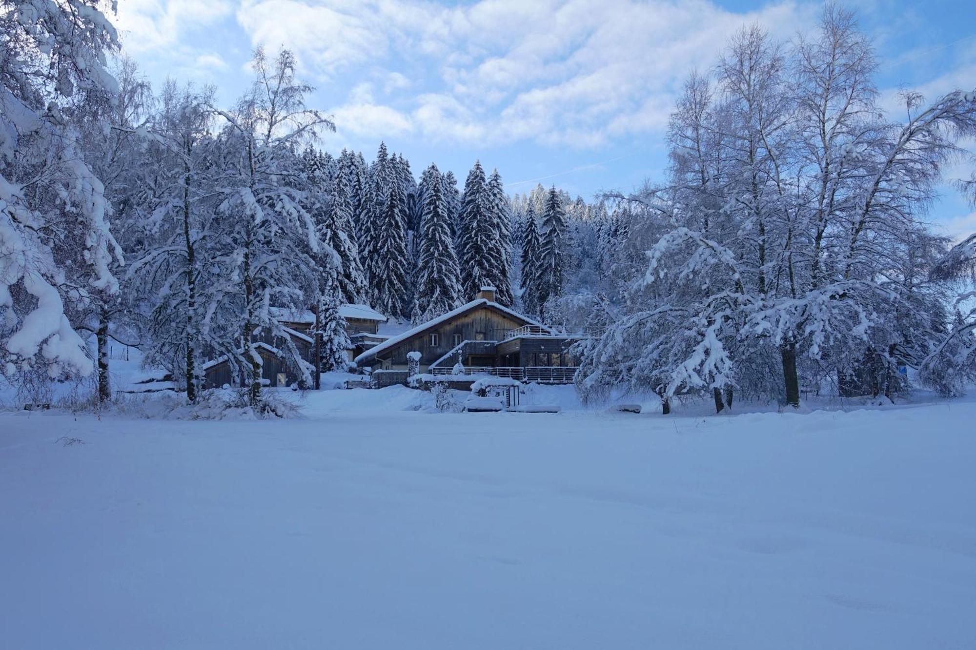 Auberge De La Poulciere เฌราร์แมร์ ภายนอก รูปภาพ