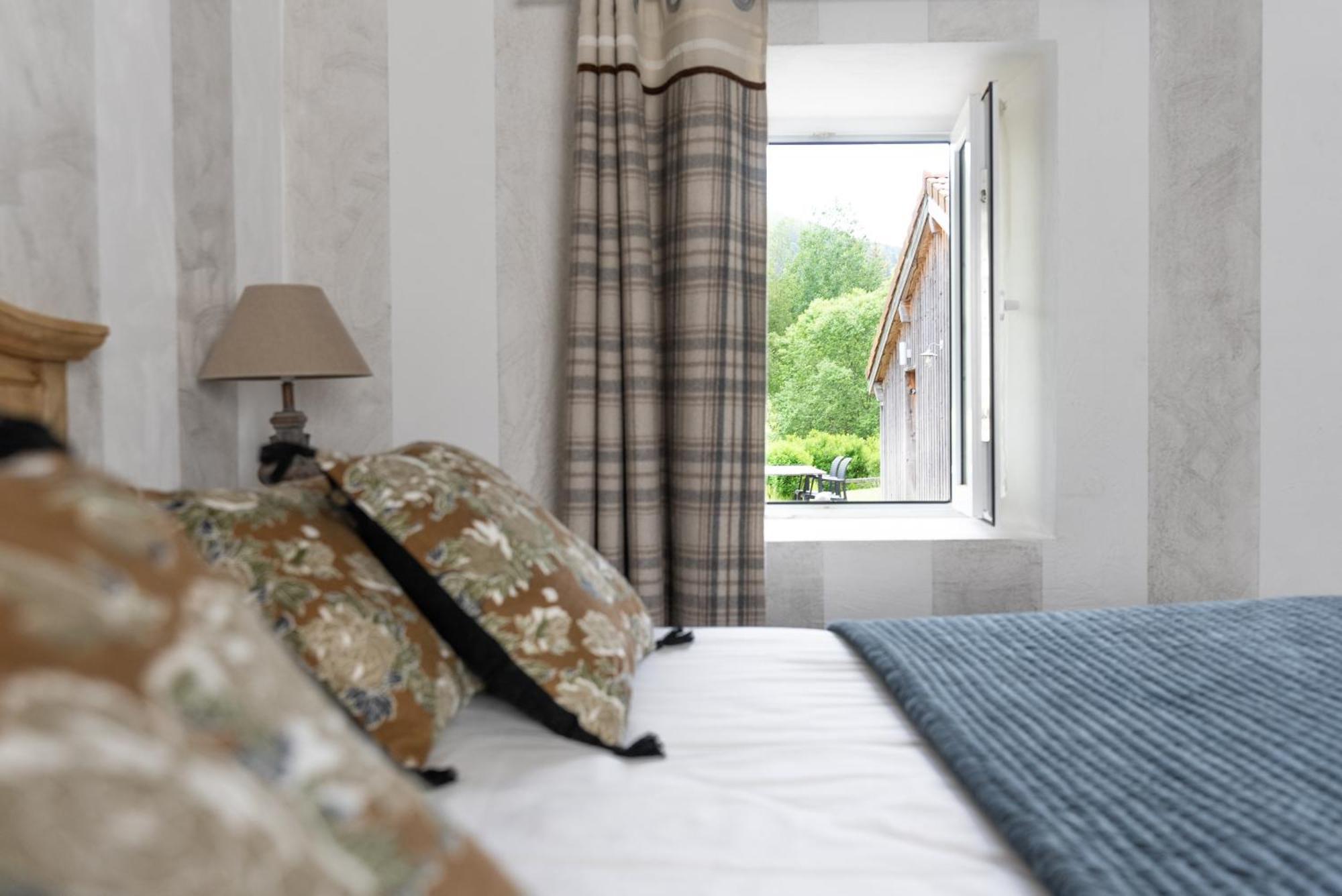 Auberge De La Poulciere เฌราร์แมร์ ภายนอก รูปภาพ