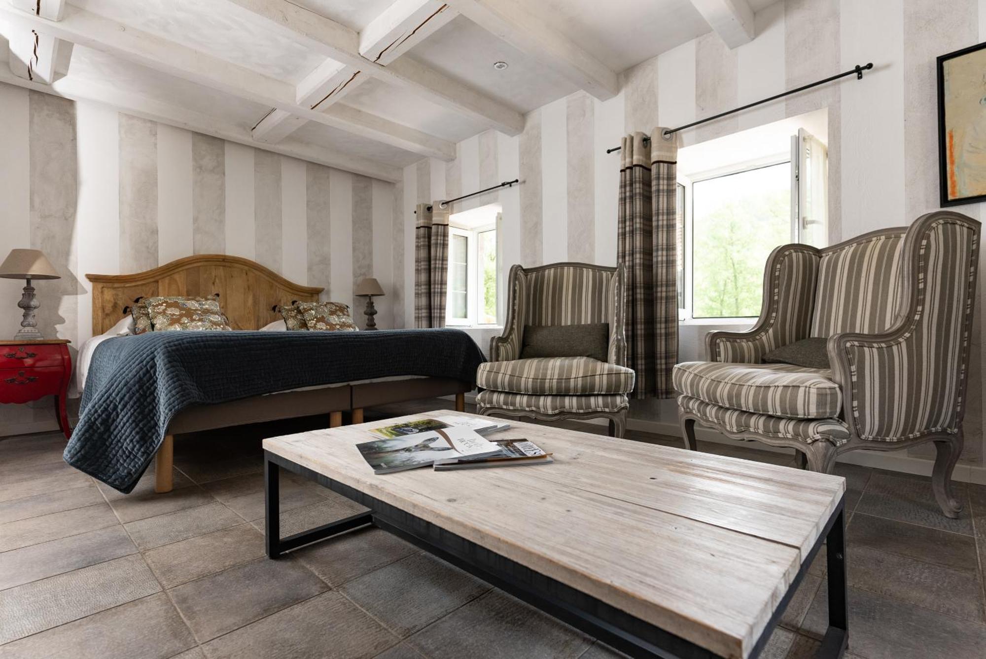 Auberge De La Poulciere เฌราร์แมร์ ภายนอก รูปภาพ